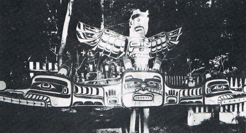 Charlie James, Kwakiutl Artist. Totem Pole